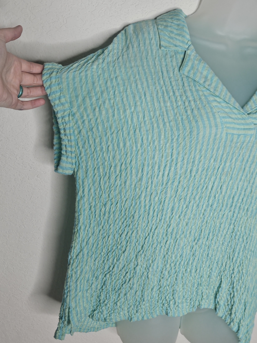 Jane + Delancey Blue Green Striped Top L Textured Short Sleeve Collared Blouse - Picture 4 of 9